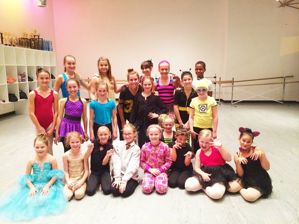 The Pulse Performing Arts Center dancers performing at Studio Spirit