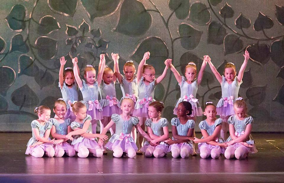 The Pulse Performing Arts Center dancers performing in Pulse Productions