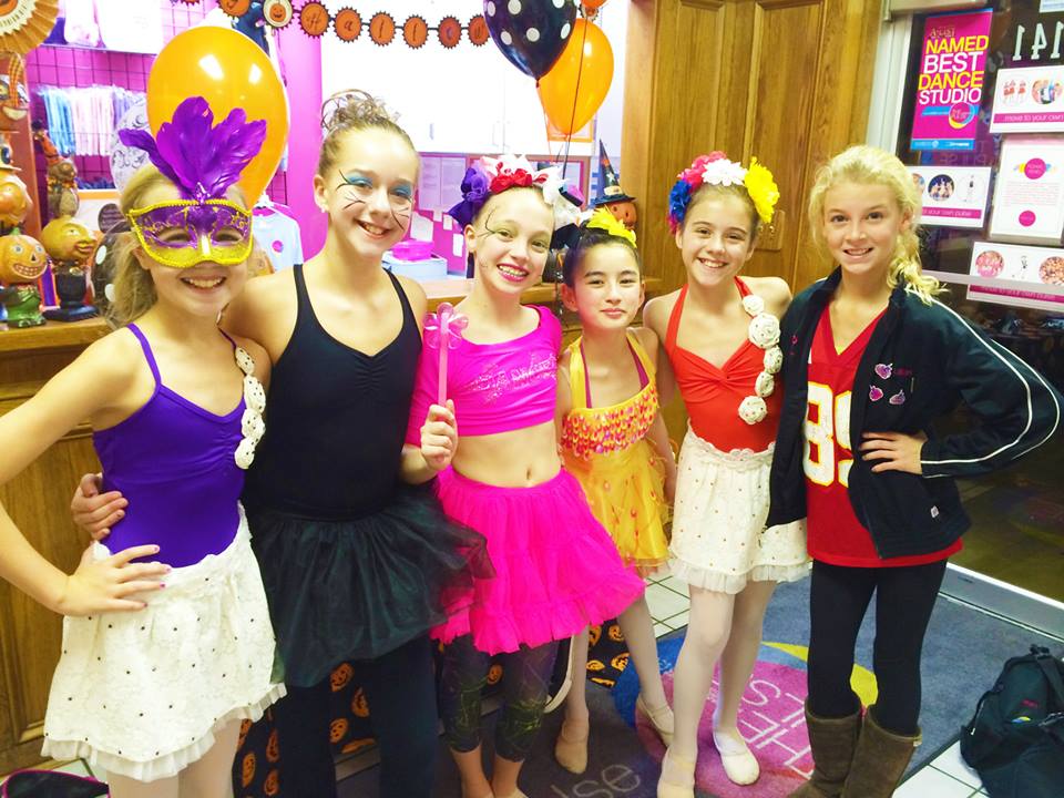 The Pulse Performing Arts Center dancers performing at Studio Spirit