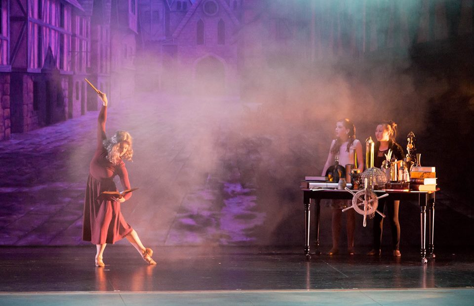The Pulse Performing Arts Center dancers performing in Pulse Productions