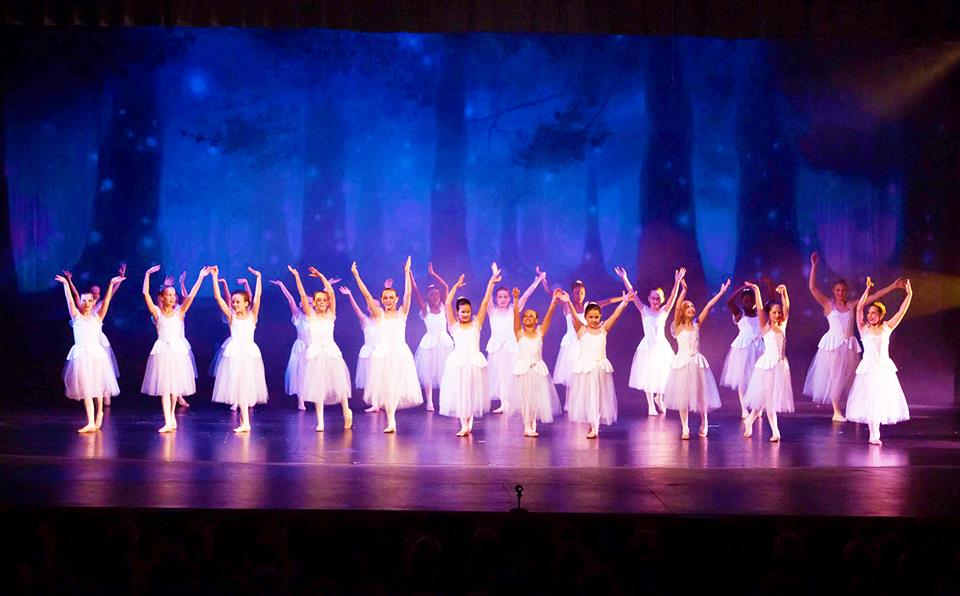 The Pulse Performing Arts Center dancers performing in Pulse Productions