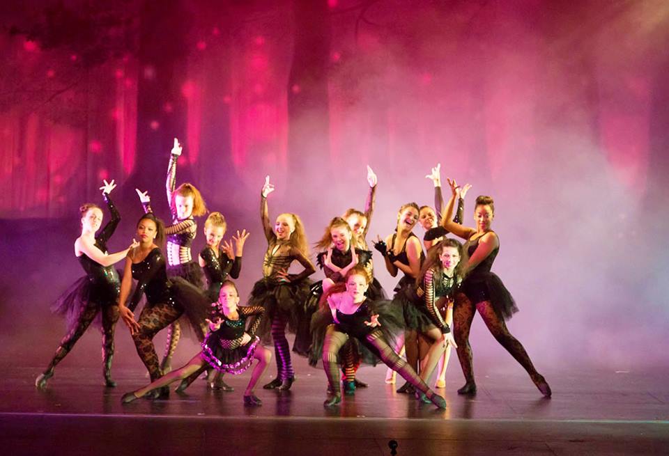 The Pulse Performing Arts Center dancers performing in Pulse Productions