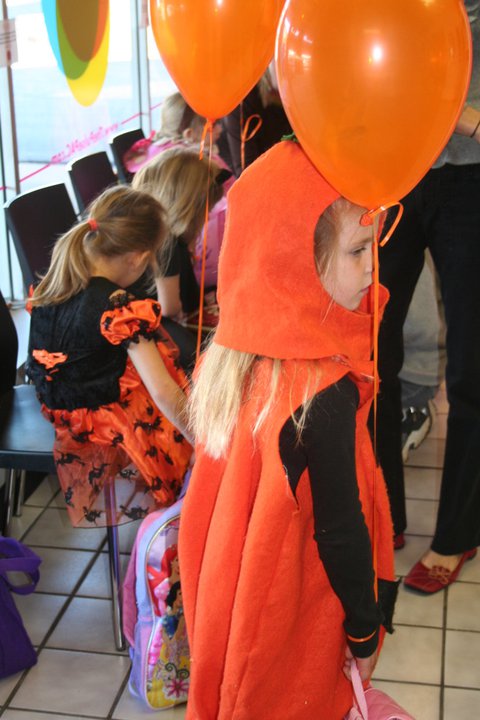 The Pulse Performing Arts Center dancers performing at Studio Spirit